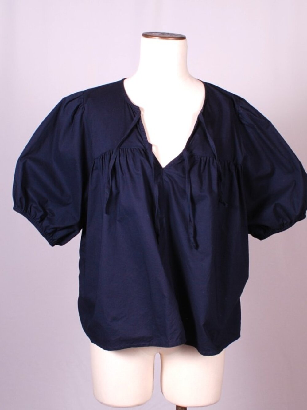 EUC Habitual Navy Flowy Blouse, Sz - Lg